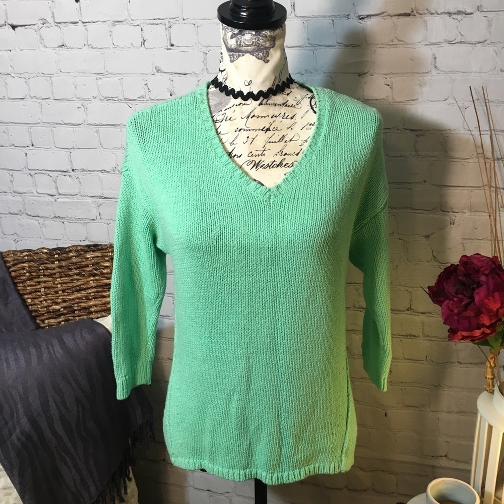 Banana Republic mint green knit sweater